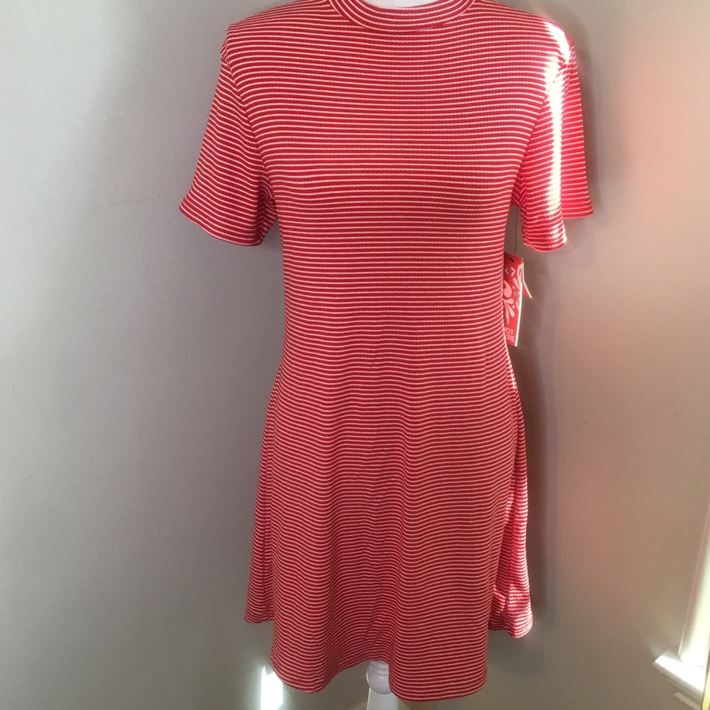 🆕 ❤️ Hot KISS Hot Fit and Flare Dress ❤️